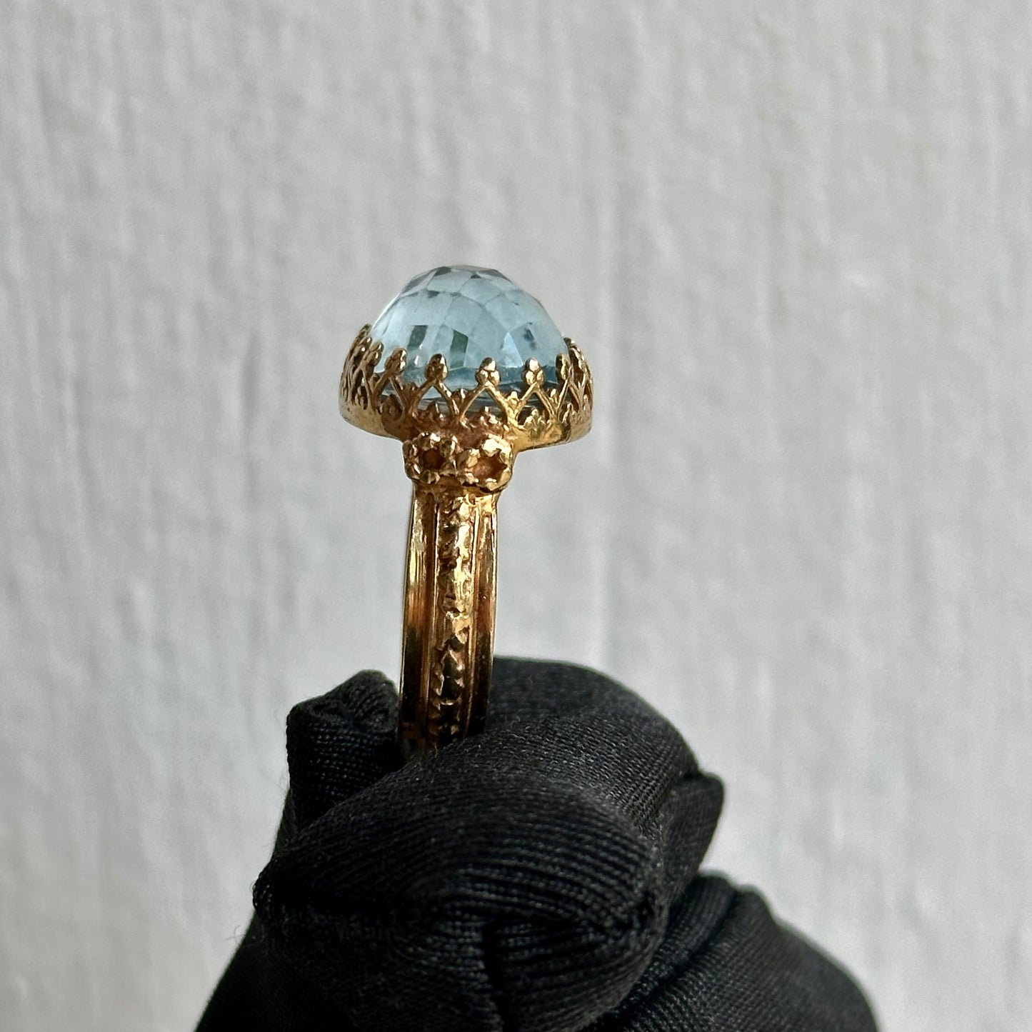 Vintage 14kt Yellow Gold Edwardian-Inspired Blue Topaz Cocktail Ring with Filigree Setting