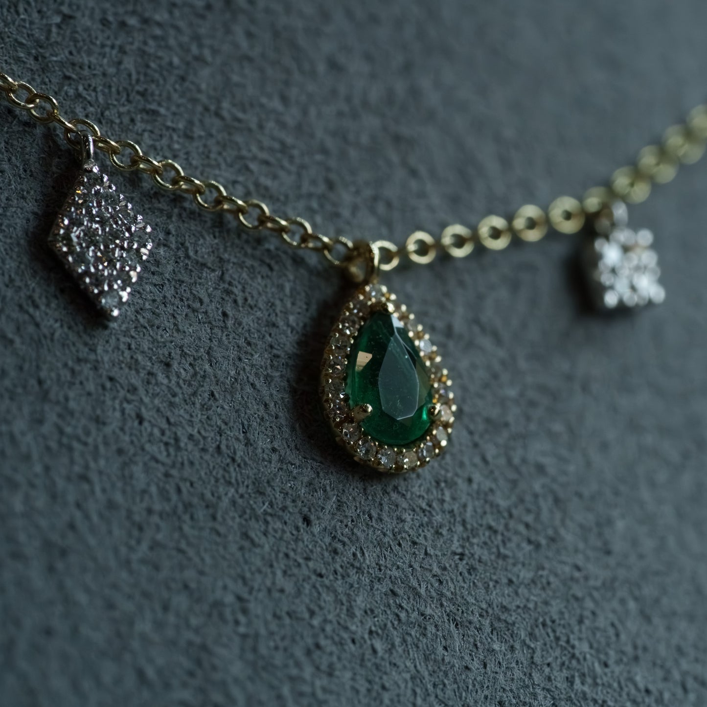 14kt Two-Tone Gold Emerald & Diamond Halo Fringe Necklace