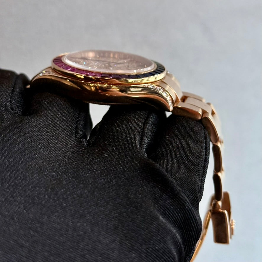 Rolex Daytona 116505 – 40mm Rose Gold, Rainbow Bezel, Diamond Dial – Pre-Owned