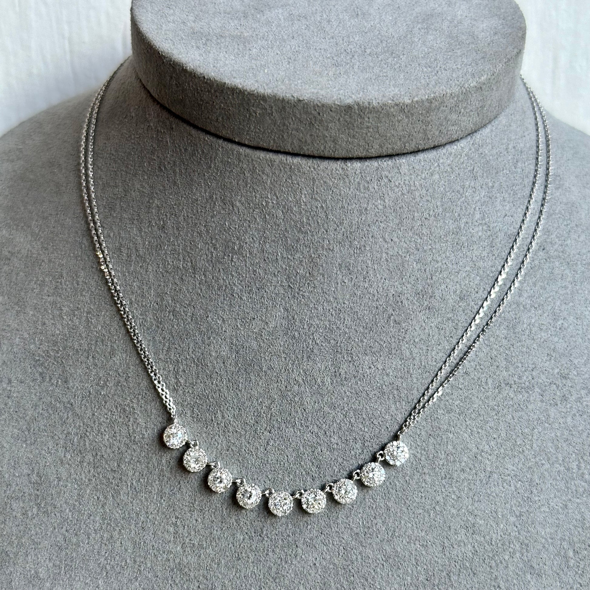 14K White Gold Infinite Circle Diamond Necklace - 0.83ctw