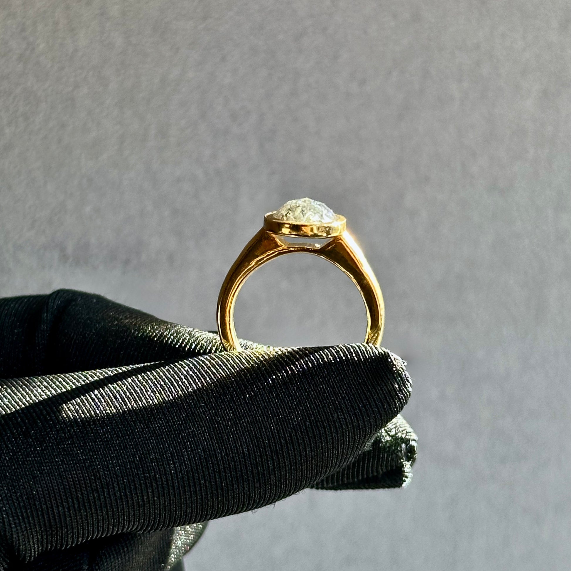 18K Yellow Gold Oval Salt and Pepper Diamond Engagement Ring – Rose Cut Bezel Set, Flush Fit (3mm Band, 11mm Top)