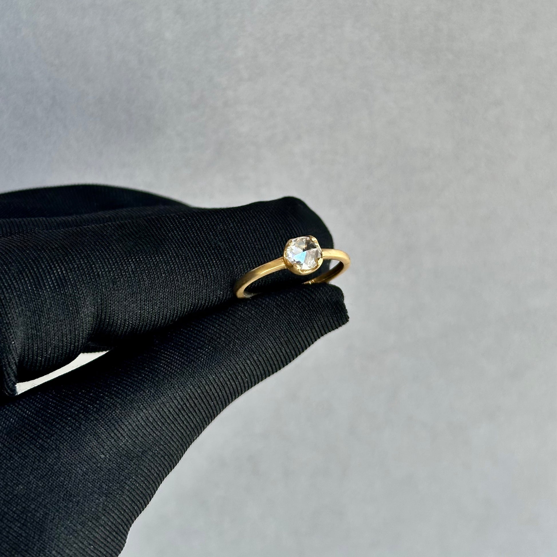 14K Matte White Gold Rose-Cut Diamond Solitaire Ring – 6mm Wide, Wave Basket Design (Size 5.5)