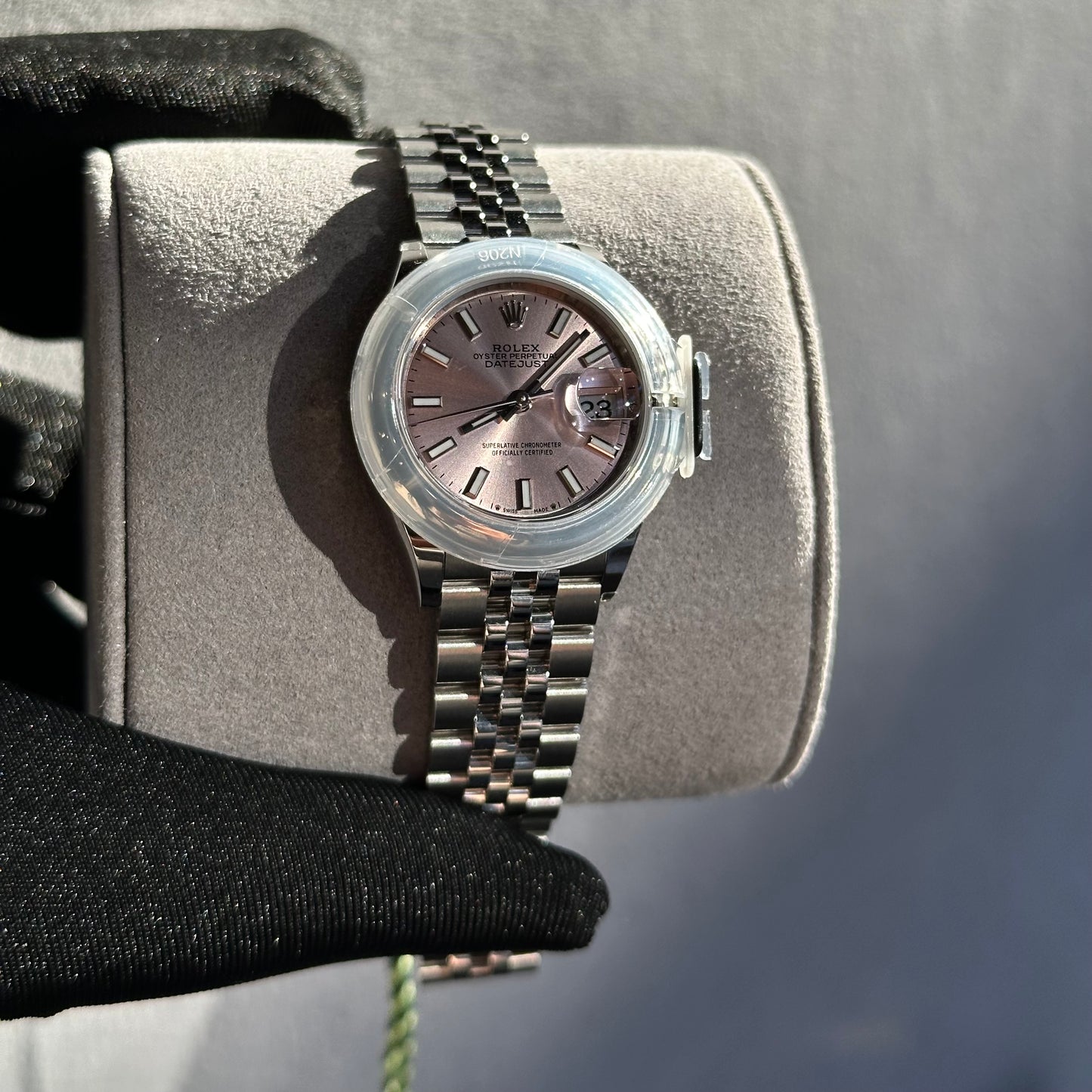 Rolex Lady-Datejust 279160 Pink Dial – 28mm Stainless Steel Watch (Brand New with Box & Papers)