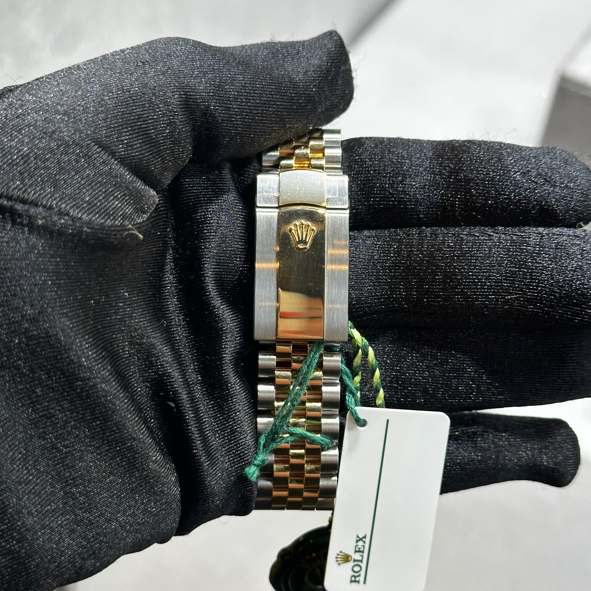 126333 Rolex Datejust 41 Champagne Diamond Dial