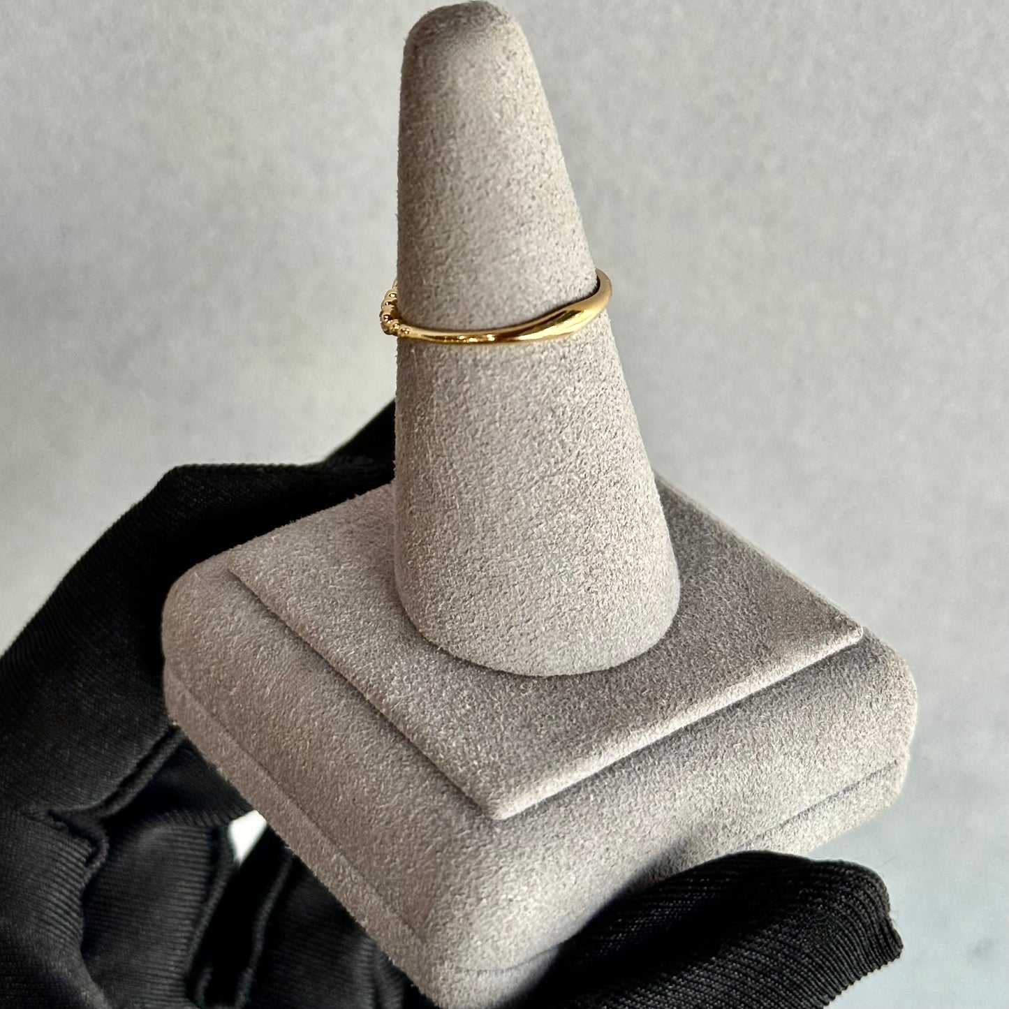 18kt Yellow Gold Beaded Diamond Band with Bezel-Inspired Settings