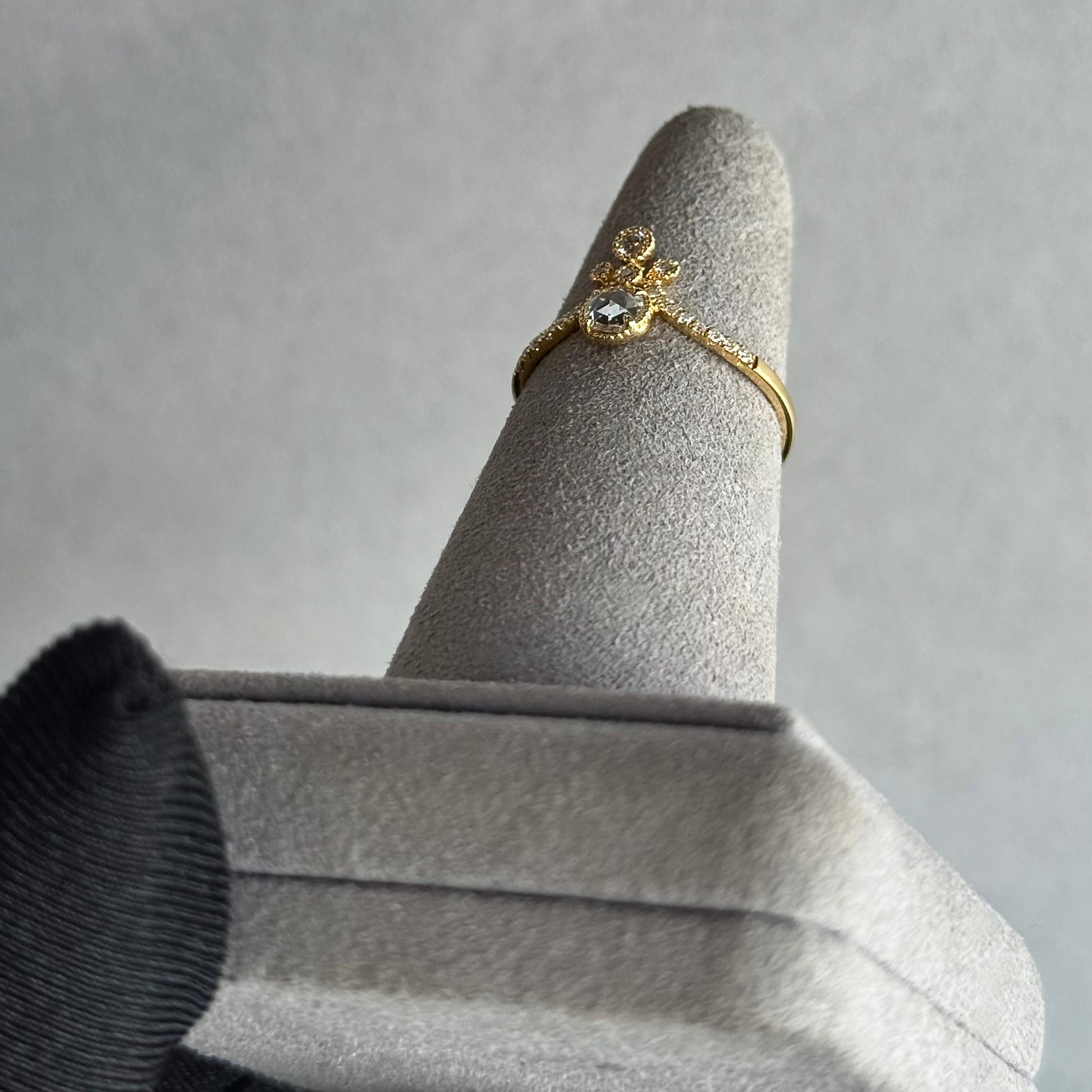 18kt Yellow Gold Rose Cut Diamond Ring with Milgrain Detailing and Brilliant Accents