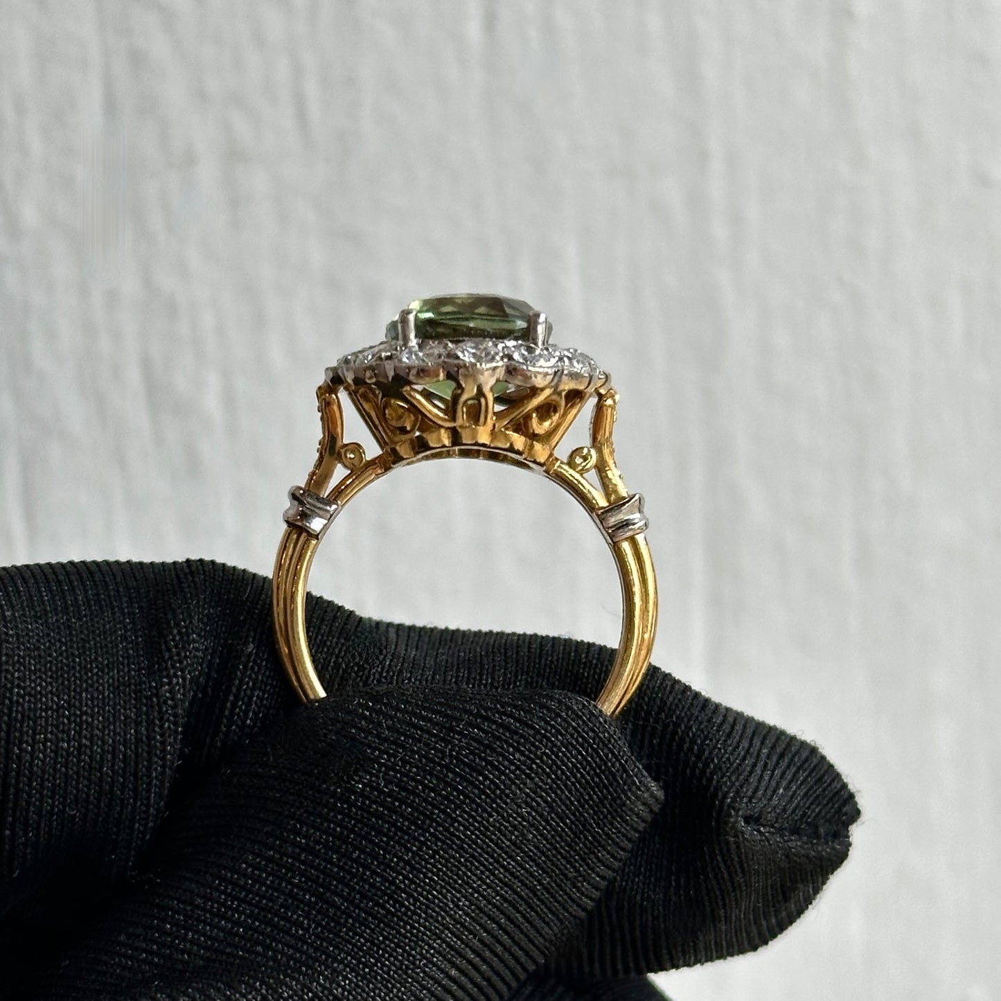 One-of-a-Kind 5.50ct Color Change Alexandrite and Diamond Ring – 18K Yellow & White Gold, Edwardian-Inspired Design