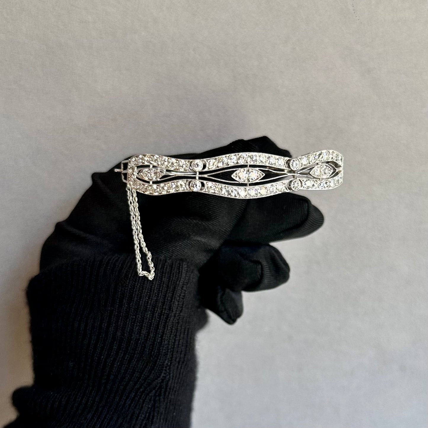 Stunning White Gold Diamond Vintage Art Deco Bangle Bracelet with Milgrain Etching & Swivel Design